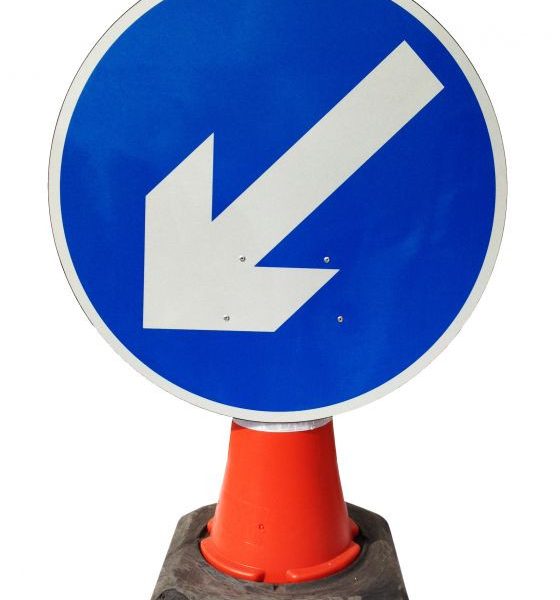 600MM BLUE DIRECTIONAL ARROW LEFT CONE SIGN