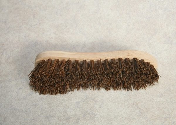 STIFF BASS SCRUBBING BRUSH