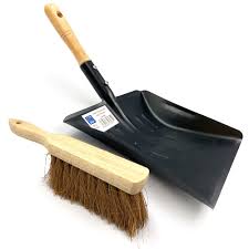 Brushes & Hand Shovels